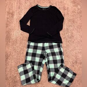 Women’s Sonoma pajamas set